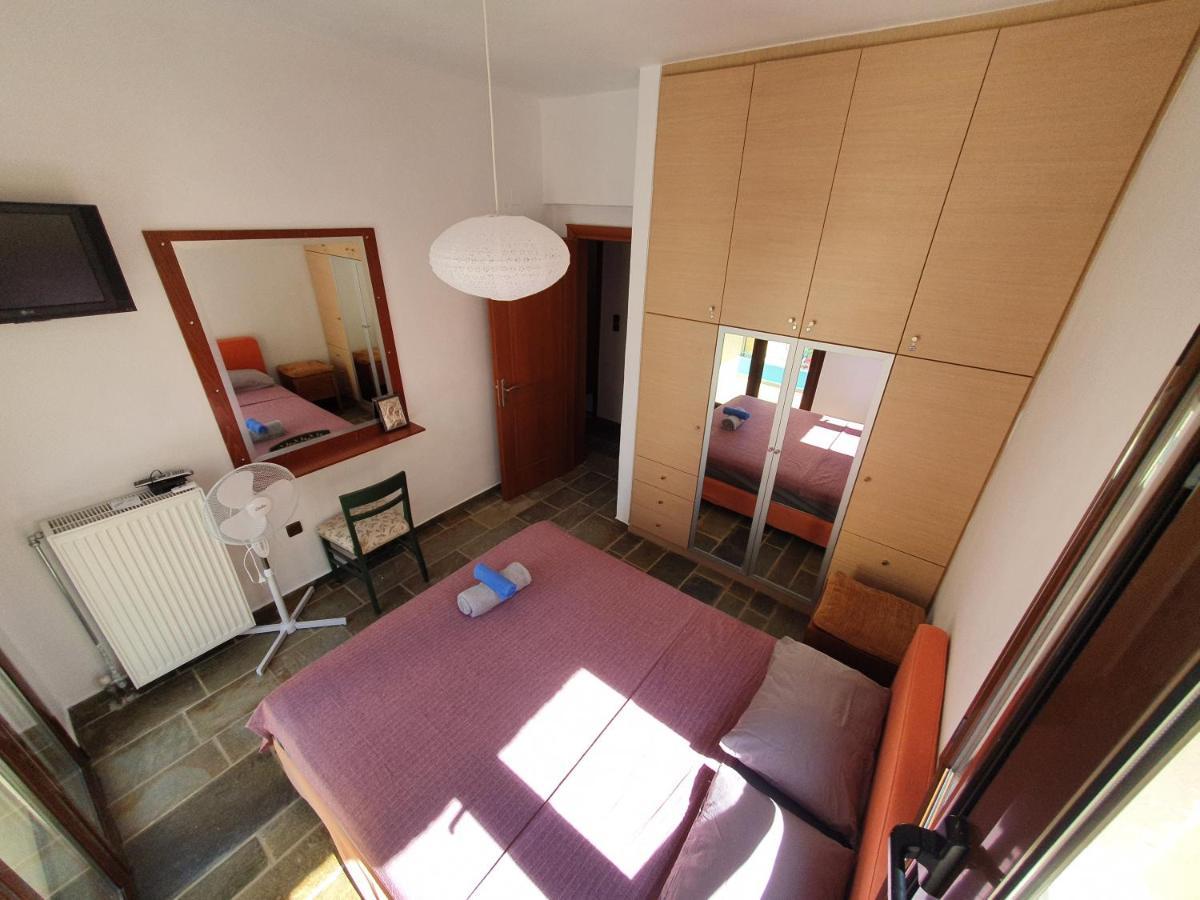 קלמאטה Julia'S Apartment מראה חיצוני תמונה