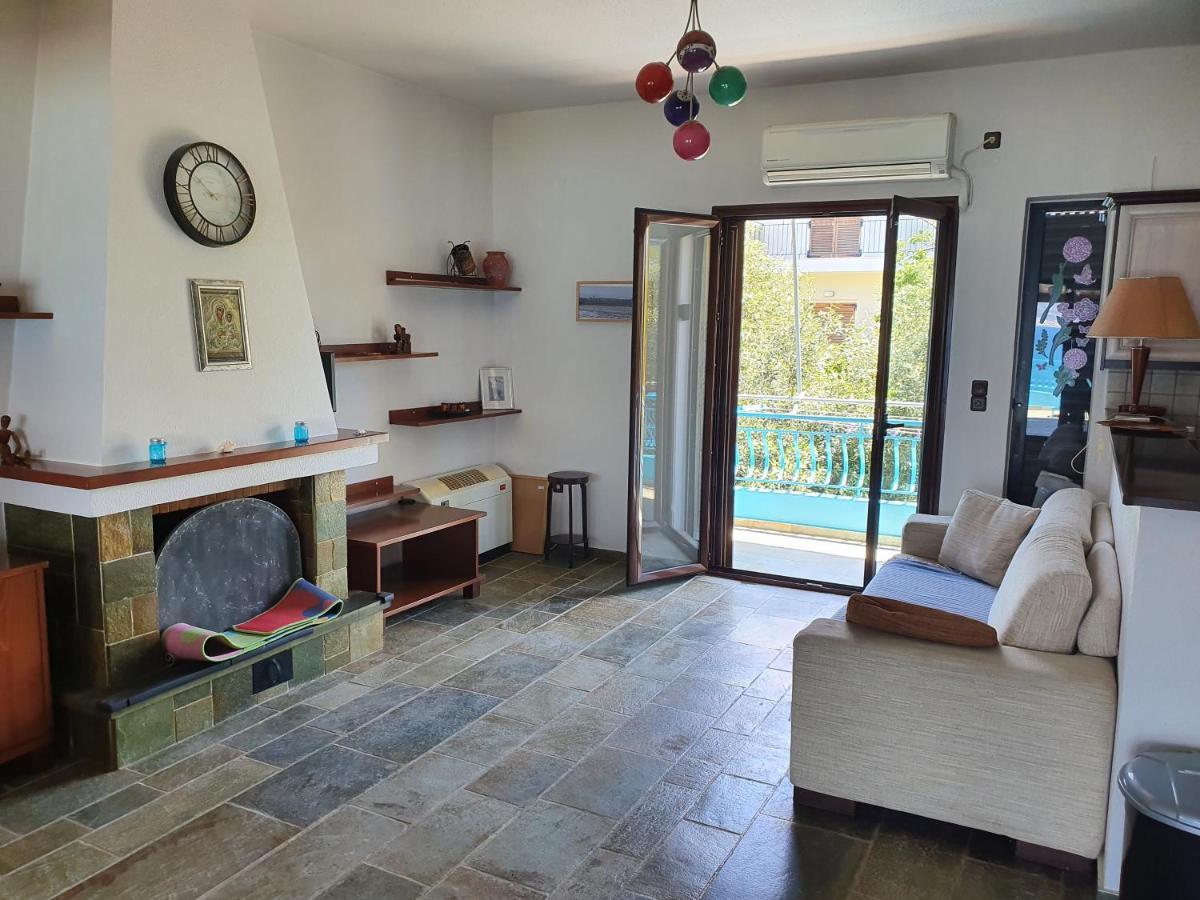 קלמאטה Julia'S Apartment מראה חיצוני תמונה