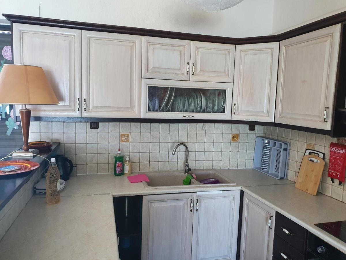 קלמאטה Julia'S Apartment מראה חיצוני תמונה