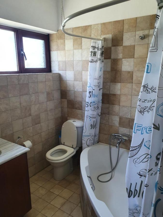 קלמאטה Julia'S Apartment מראה חיצוני תמונה